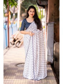 VAIRAGEE - Navy Blue Soft Georgette Printed Saree with Unstitched Blouse