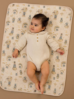 Little Surprise Box - Teddy Stars Muslin Cotton Blanket with 2 Matching Napkins (0-24 Months)