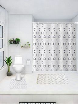 UMAI - Geometric Curtain Set & Bathmat White (Set of 3)