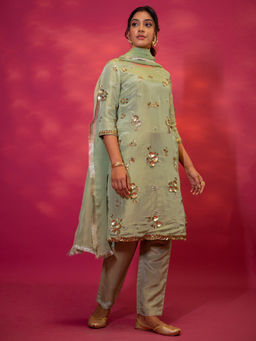 Harleen Kaur - Green Tissue Hand Embroidered Kurta with Pant and Dupatta (Set of 3)