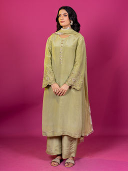 Harleen Kaur - Green Tissue Hand Embroidered Kurta with Pant and Dupatta (Set of 3)