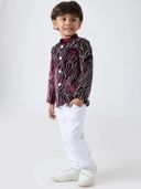 Maroon color option, Currently selected