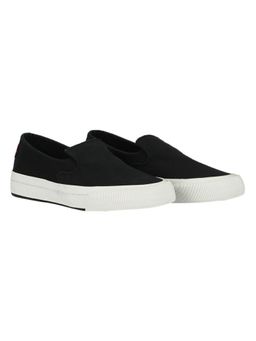 Levi's - Men Summit Slip-Ons