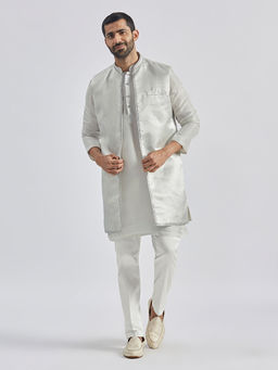 Vastramay - Silk Blend Jacquard Front Open Jacket with Solid Kurta and Pant (Set of 3)