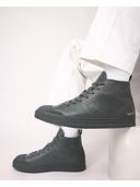 Grey color option, Currently selected