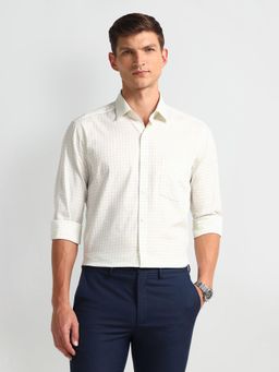 Arrow - Men Yellow Checks Slim Fit Formal Shirt