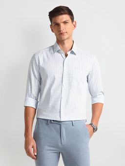 Arrow - Men Blue Checks Slim Fit Formal Shirt