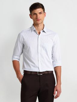 Arrow - Men Blue Checks Slim Fit Formal Shirt