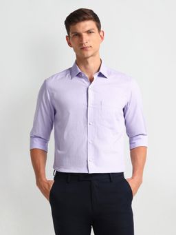 Arrow - Men Lavender Self Design Slim Fit Formal Shirt