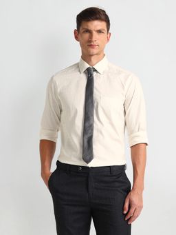 Arrow - Men Yellow Checks Slim Fit Formal Shirt