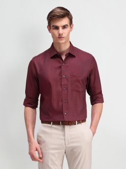 Arrow - Men Maroon Self Design Regular Fit Formal Shirt