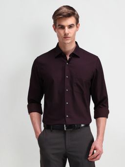 Arrow - Men Maroon Self Design Regular Fit Formal Shirt