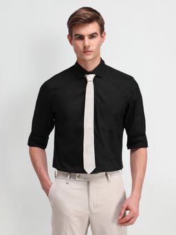 Arrow - Men Black Self Design Regular Fit Formal Shirt