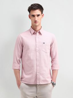 Arrow Sports - Men Pink Self Design Tailored Fit Casual Shirt
