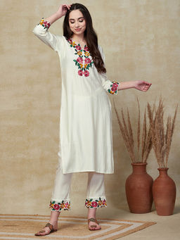 FASHOR - Floral Embroidered Kurta with Pant - Off White (Set of 2)