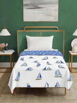 Urban Space - Cotton Malmal Bed Ac Dohar Blanket, Reversible, Boats Blue