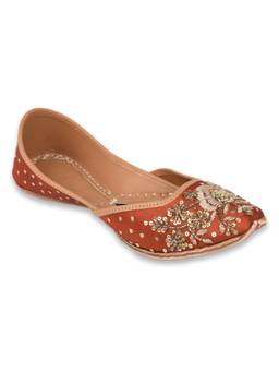 Desi Colour - Zafraan Luxe- The Mehar Collection Rust Juttis