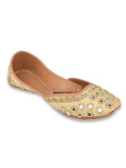 Desi Colour - Sheesha Noor - The Mehar Collection Gold Juttis