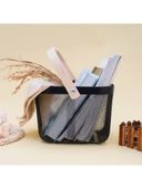 Black color option, Currently selected