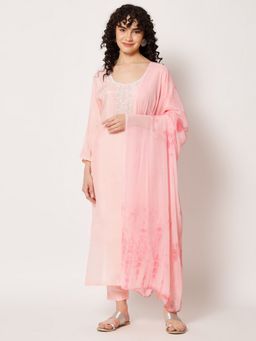 Bcz Style - Women Silk Pink Embroidered Kurta with Pant and Dupatta