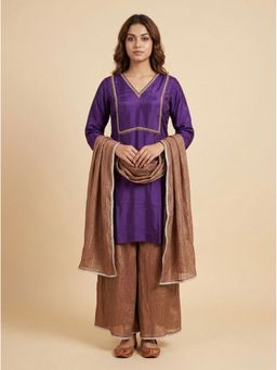 Bcz Style - Women Silk Purple Kurta with Pant and Dupatta