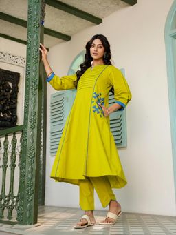 Indisangam - Women Lime Olive Patch Embroidered Kurta and Pant