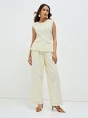 Cream color option, Currently selected