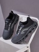 Black color option, Currently selected