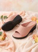 Pink color option, Currently selected