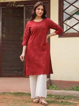 SAVI - Maroon Cotton Embroidered Designer Kurta