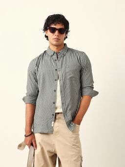 The Bear House - Men Green Striped Slim Fit Casual Shirt