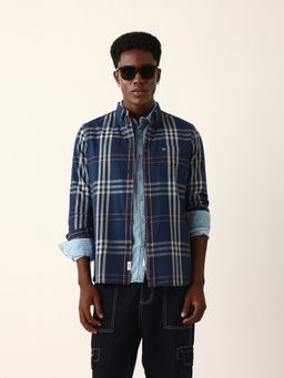 The Bear House - Men Navy Blue Cotton Checked Slim Fit Casual Shirt