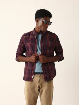 The Bear House - Men Maroon Cotton Checked Slim Fit Casual Shirt