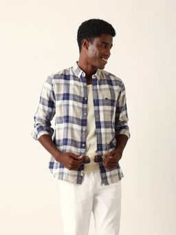 The Bear House - Men Navy Blue Checked Slim Fit Casual Shirt