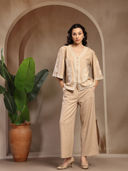 Beige color option, Currently selected