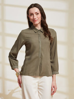Latin Quarters - Women Green Solid/Plain Rayon Top