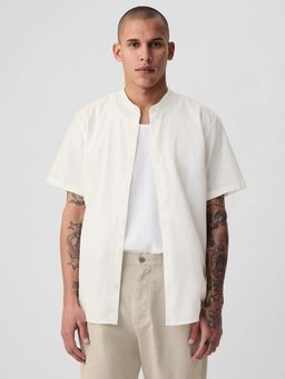 GAP - Men's Off White Solid Mandarin Collar Casual Shirt