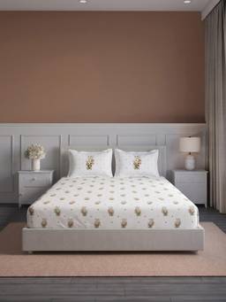 Ddecor Live Beautiful - 100% Cotton Floral 145TC Super King Bedsheet With 2 Pillow Covers - Wine