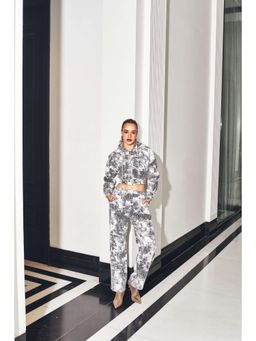Kay Kay BY KKHUSHI SAHAII - Aria Grey Printed Pant with Jacket