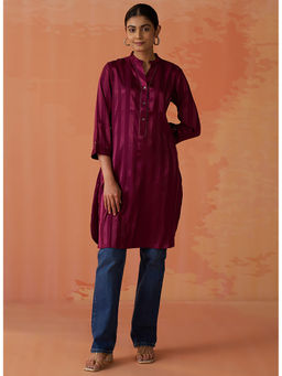 Lakshita - Women Fuchsia Monochrome Kurti