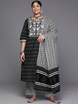 Extra love by Libas - Plus Size Women Black Printed Cotton Straight Kurta Sets for Women