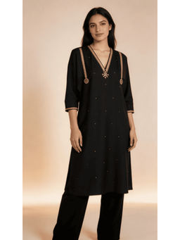 HAAVI BY PURAB - Black Chanderi Kurta
