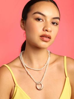 Sohi - White Pearls Knot Necklace