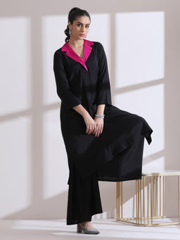 Swtantra - Airskin Black Fuchsia Gold Point Notched Lapel Collar Kurta