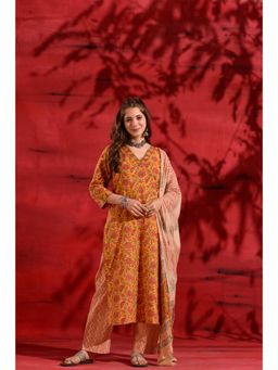 DIMPLE DESIGN STUDIO - Yellow Orange Suit (Set of 3)