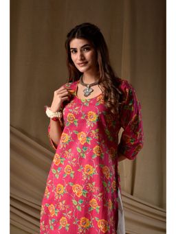 DIMPLE DESIGN STUDIO - Rani Floral Straight Kurta