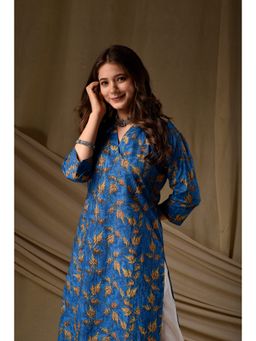 DIMPLE DESIGN STUDIO - Blue Straight Floral Kurta