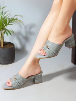 Carlton London - Women Textured Grey Heel Sandals