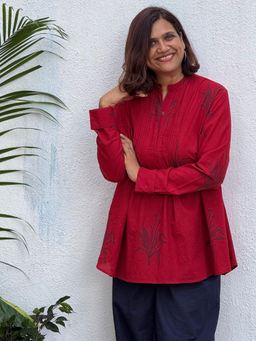 Chidiyaa - Red Pure Cotton Floral Relaxed Kurti
