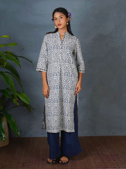 Chidiyaa - Grey Pure Cotton Printed Straight Kurta